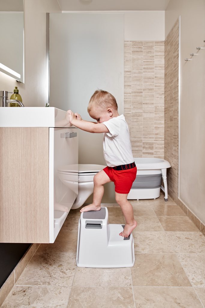 opstapje tweestap, wit - BABYDAN