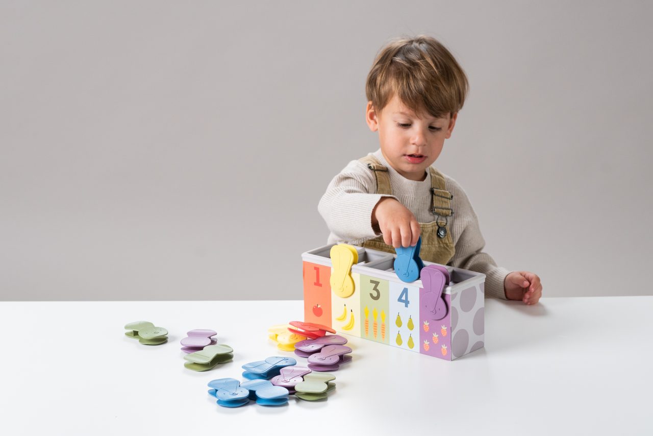 activiteitenspeelgoed bunny school - TAF TOYS