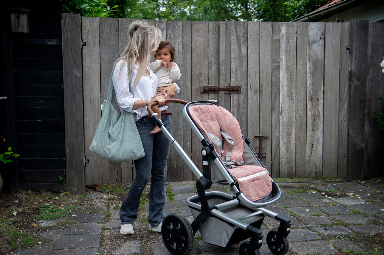 mom bag dijon daily, shadow green - KOEKA