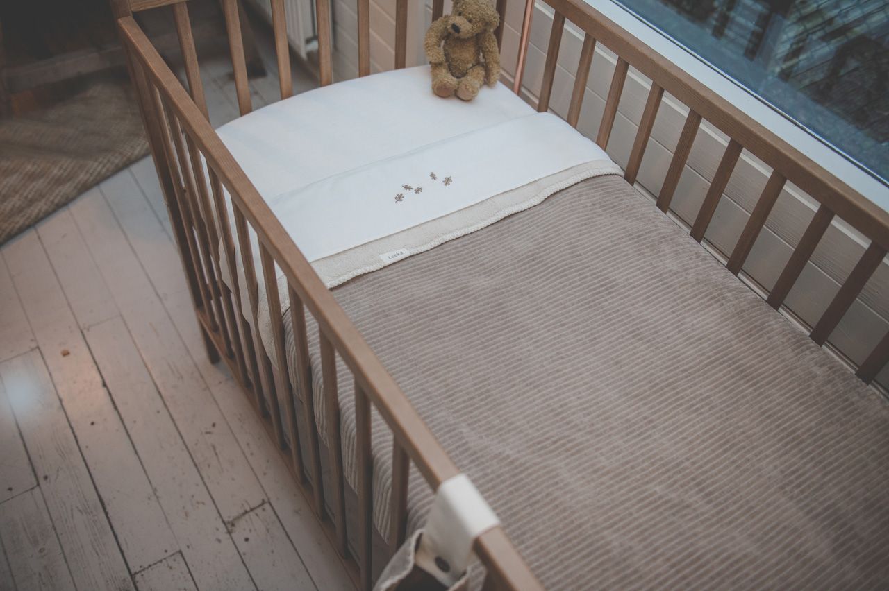ledikantdeken vik teddy, clay - KOEKA