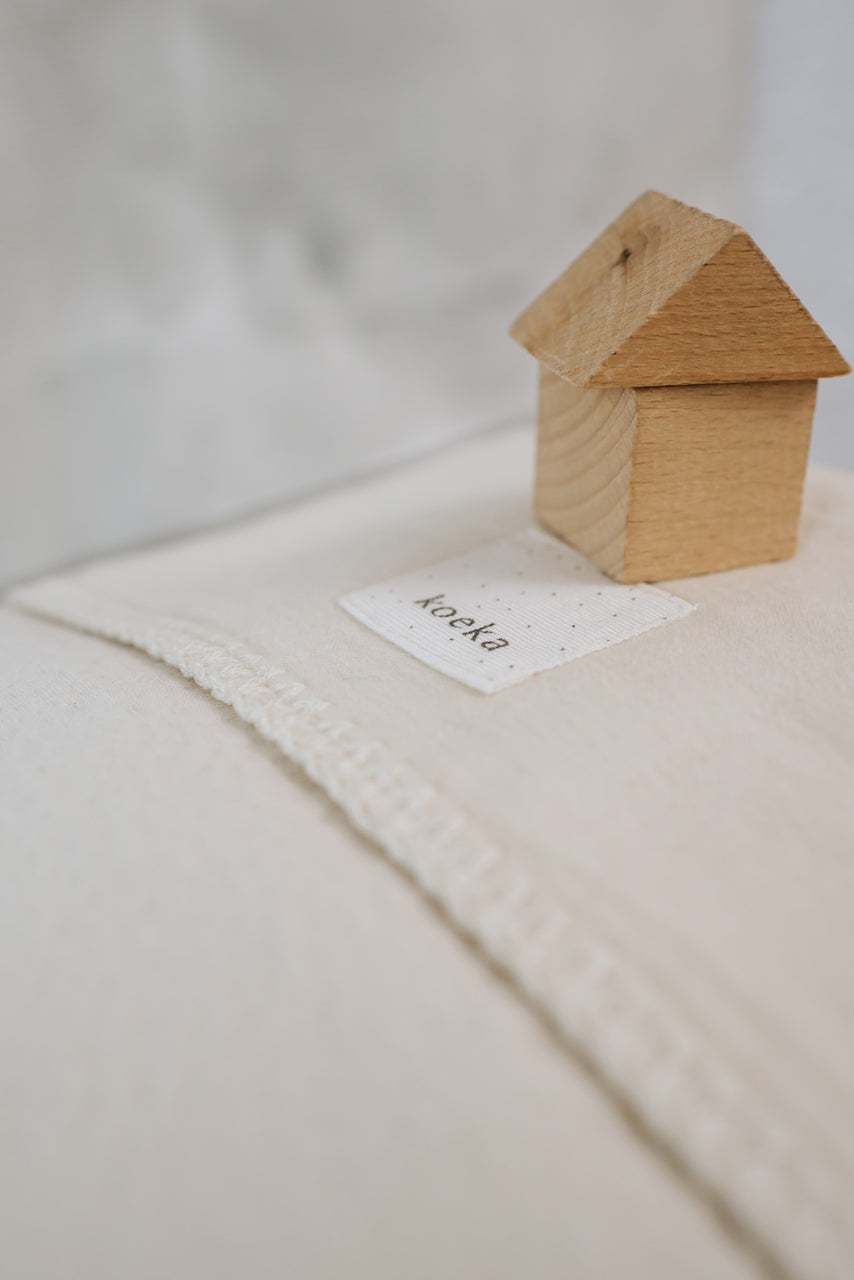 ledikantdeken runa flanel, warm white - KOEKA