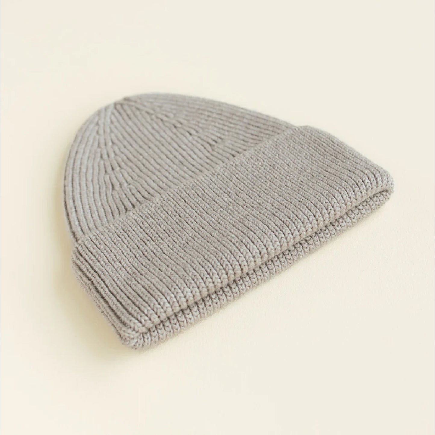 beanie fonzie, pebble - HVID