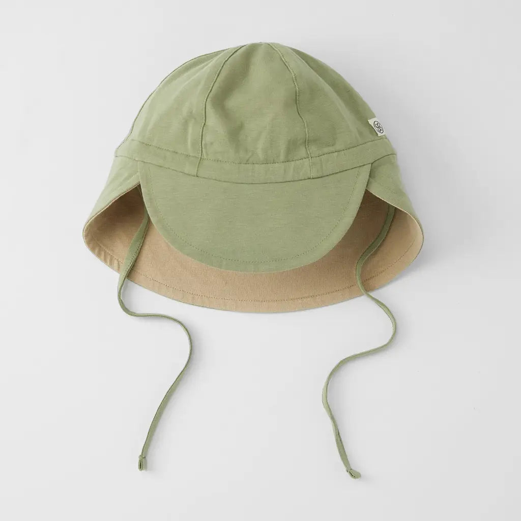 omkeerbaar zonnehoedje UPF 50+, olive green/sandy beach - CLOBY