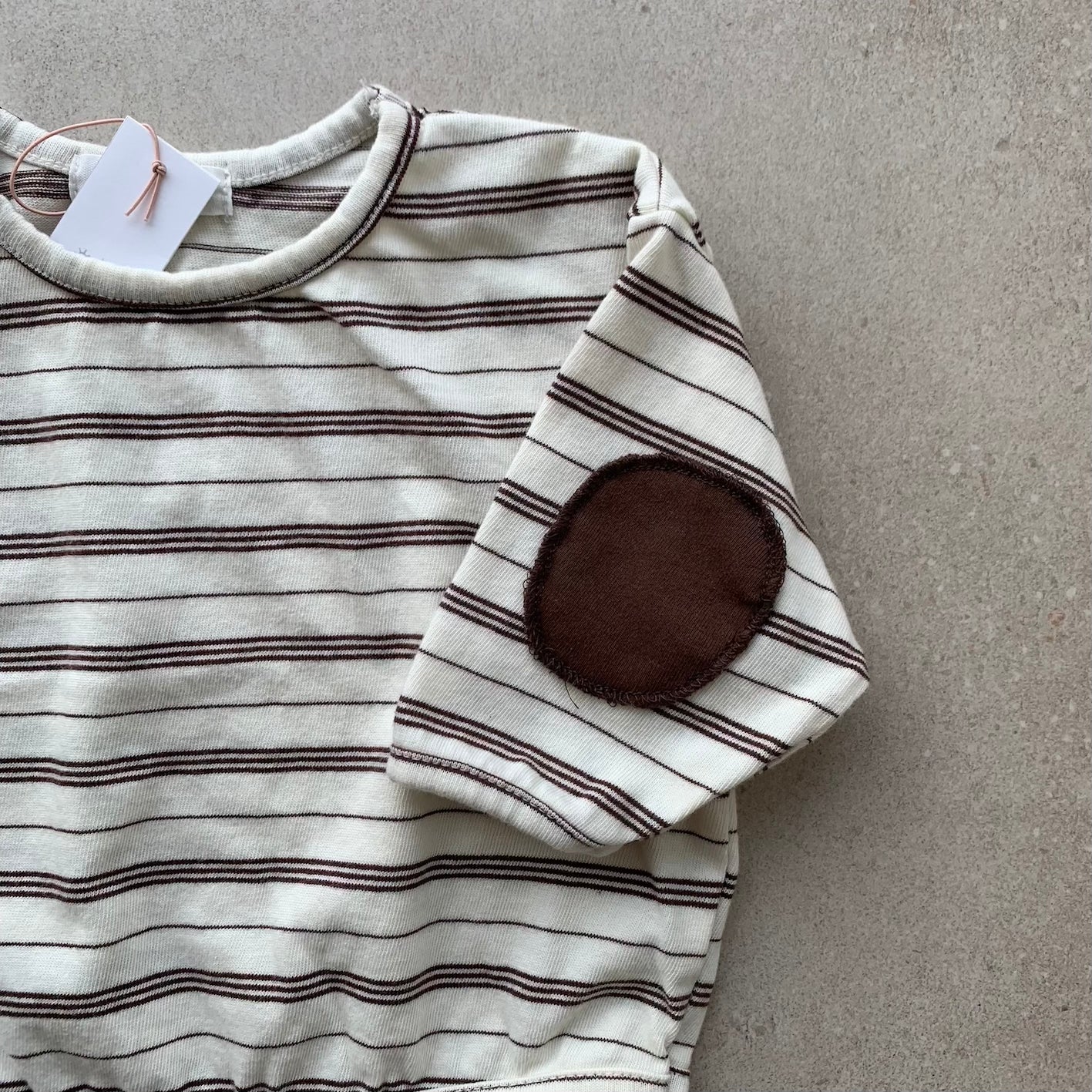 tshirt lange mouwen patch, brown - BY JO+LIZ