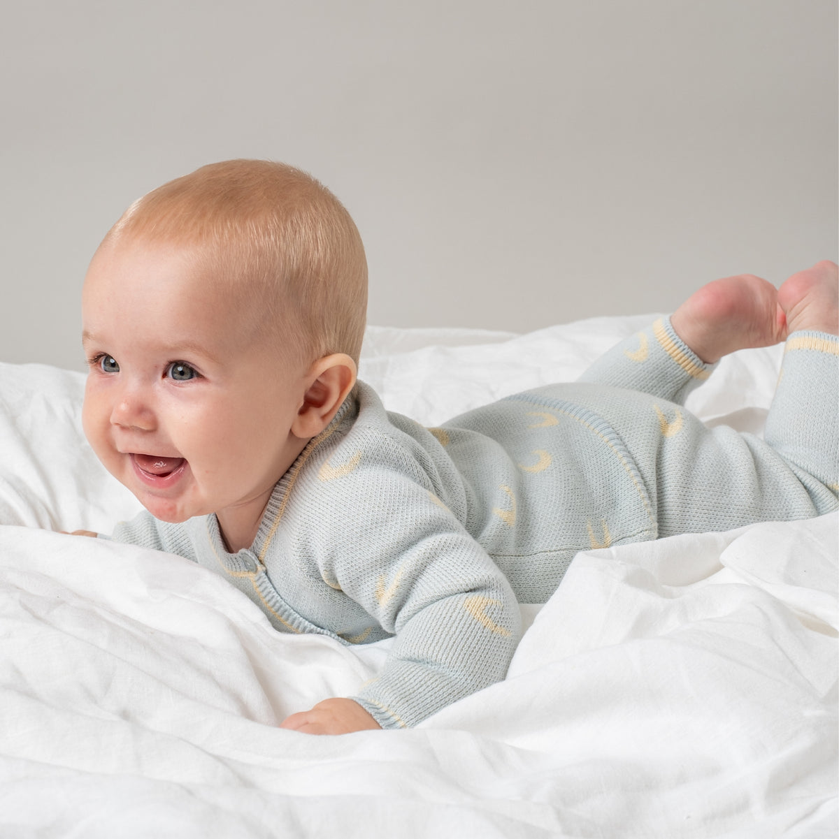 broek + trui gebreid, moon baby blue - THAT'S MINE