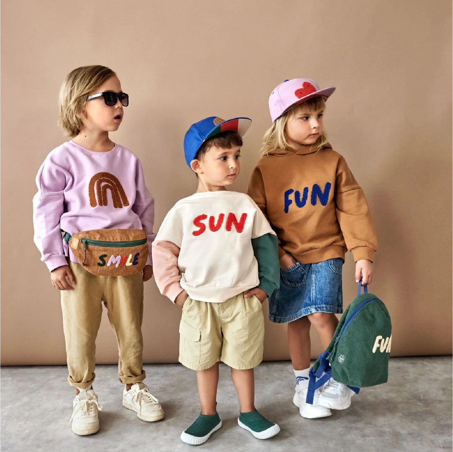 sweater little gang, sun milky - LÄSSIG