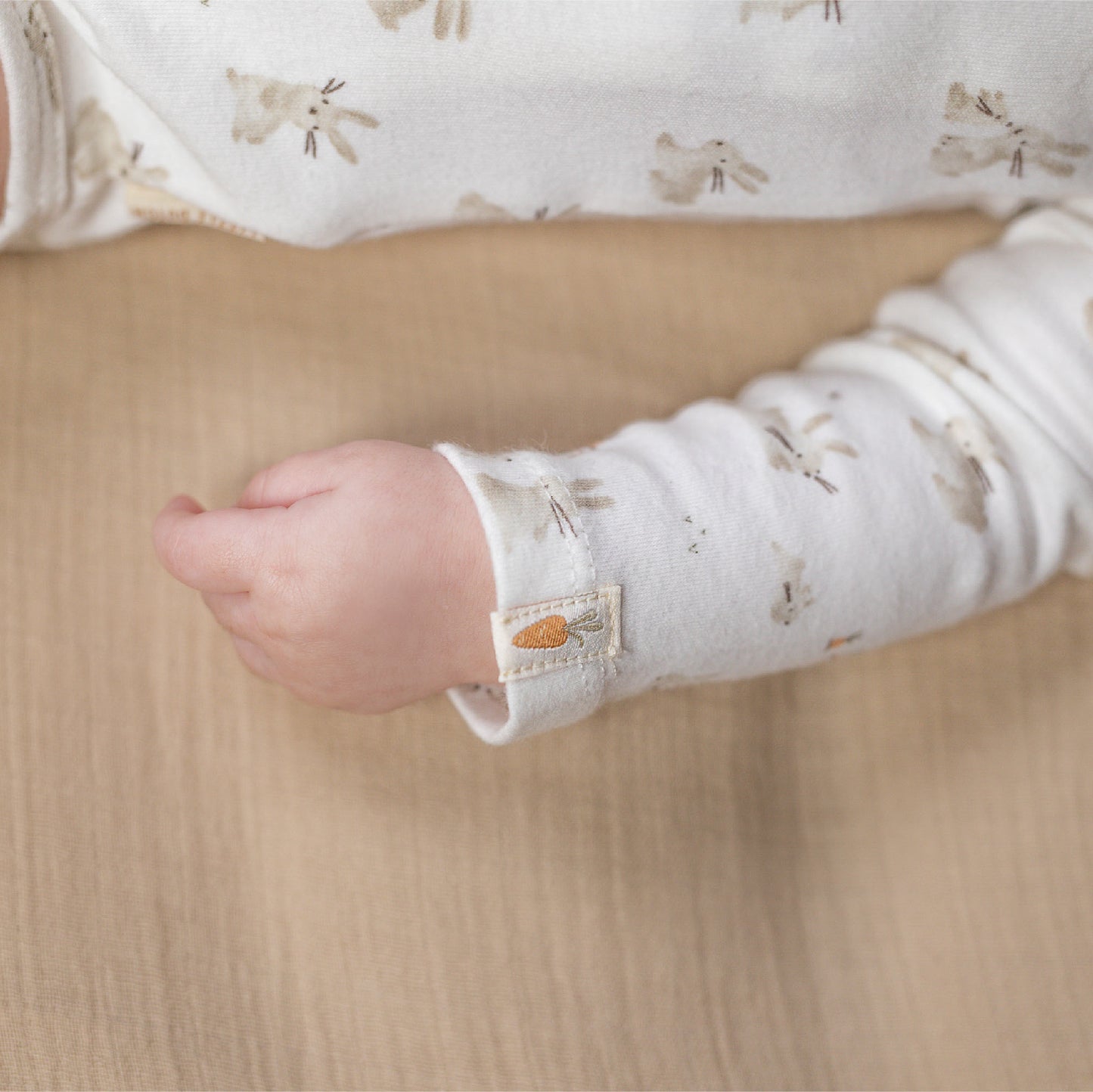 body lange mouw, baby bunny - LITTLE DUTCH
