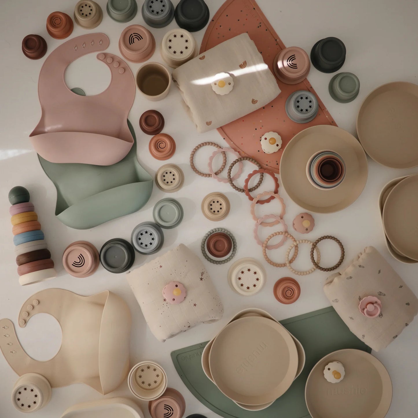 siliconen eetslab, blush - MUSHIE