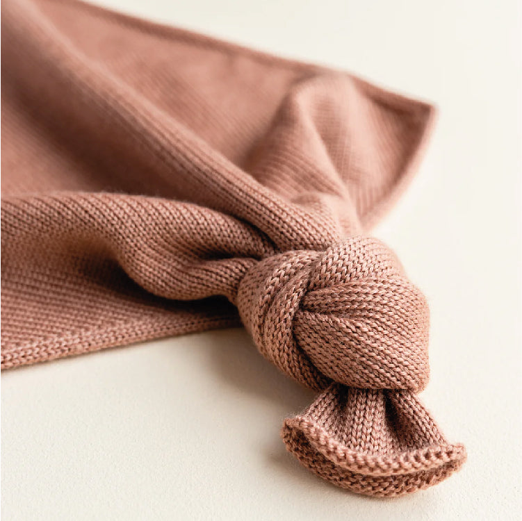 knuffeldoekje teddy tokki, terracotta – HVID
