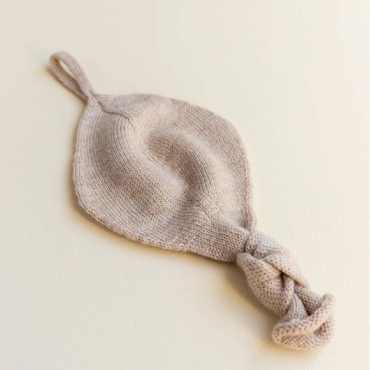 knuffeldoekje titi, sand – HVID