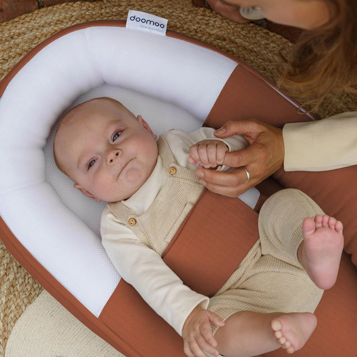 babynest cocoon, tetra jersey terracotta - DOOMOO