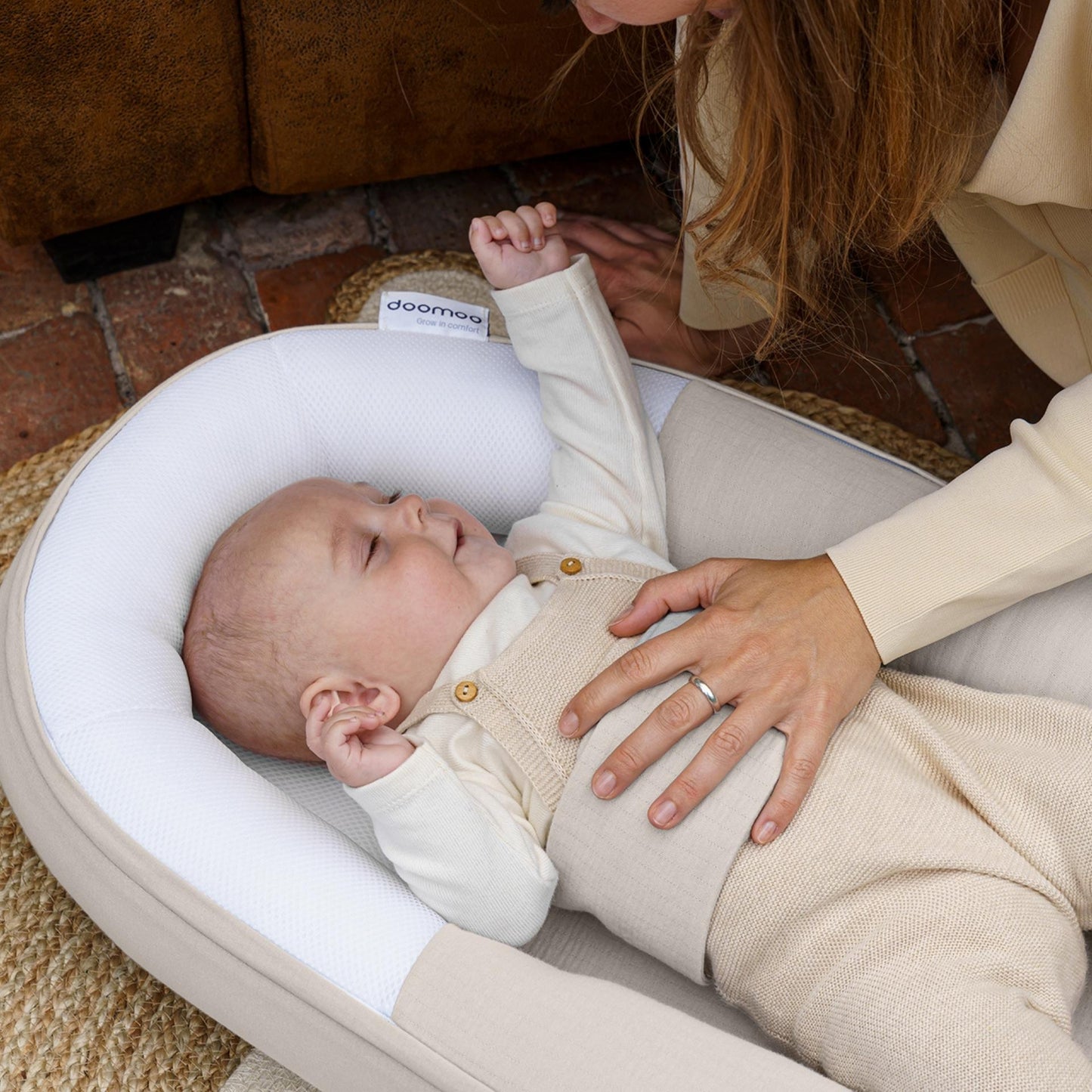 babynest cocoon, classic grey - DOOMOO