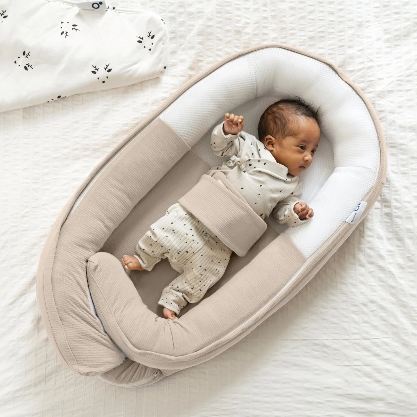 babynest cocoon, tetra jersey sand - DOOMOO