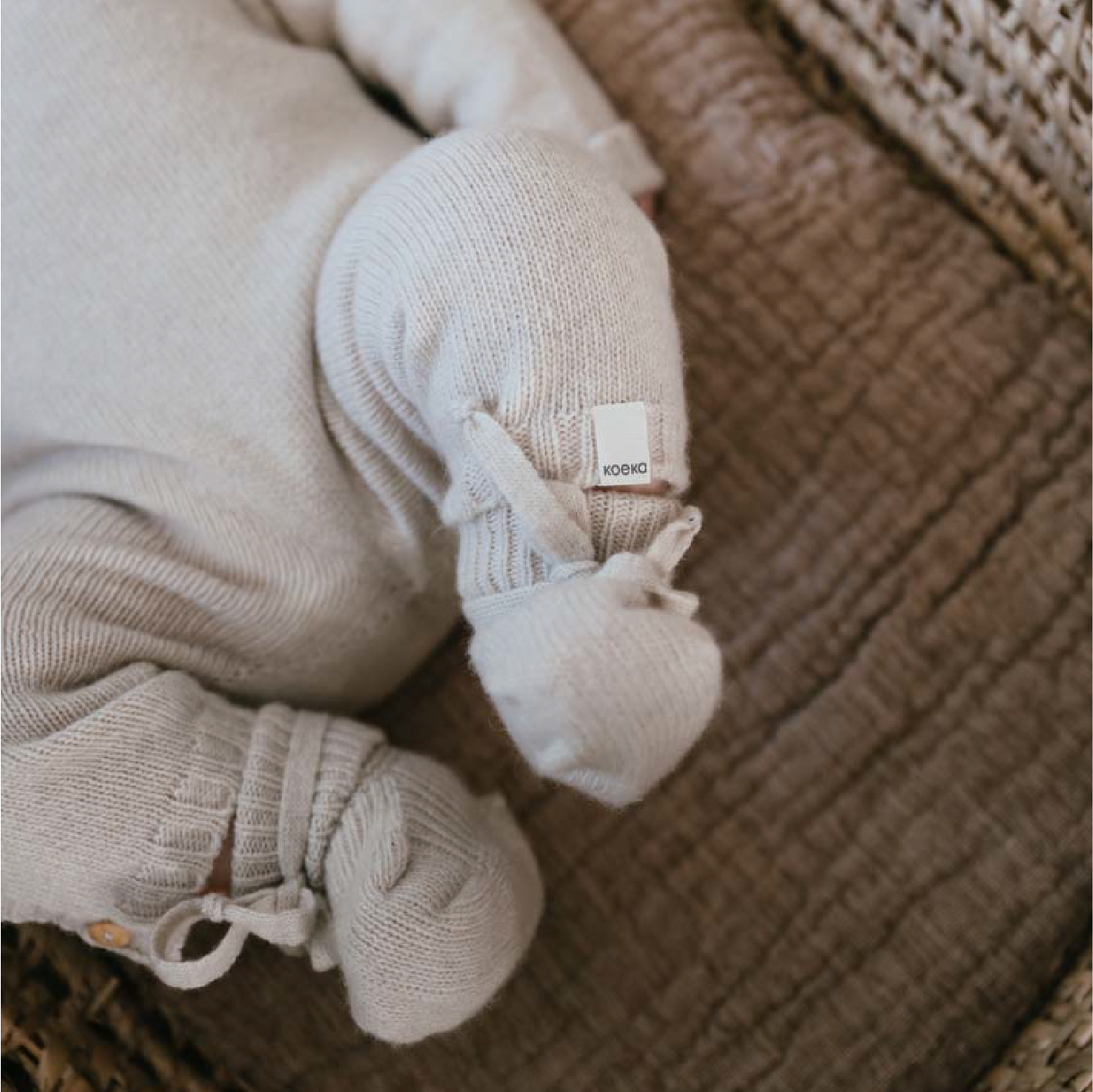 kledingset beja premium wool, warm white - KOEKA