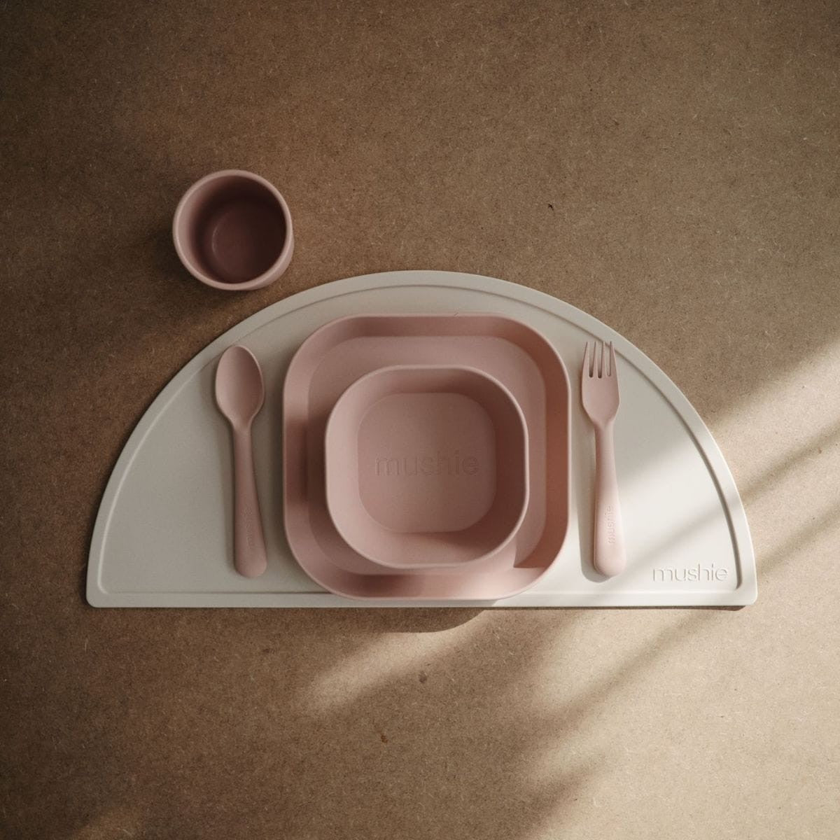 borden set square, blush - MUSHIE