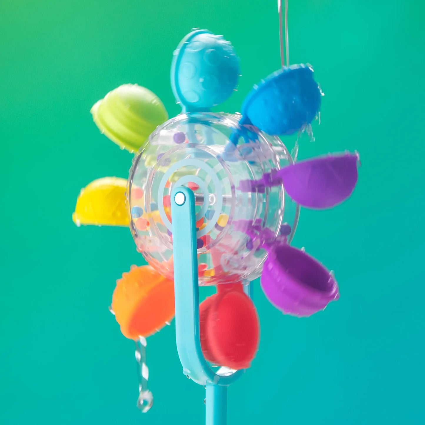 waterspeeltje, whirling waterfall suction toy - SASSY