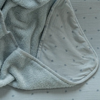badcape essential, blauw - LITTLE DUTCH