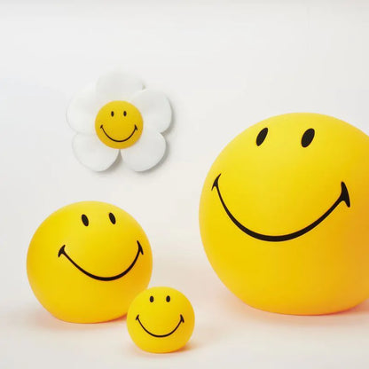 oplaadbare wandlamp, smiley daisy - MR. MARIA