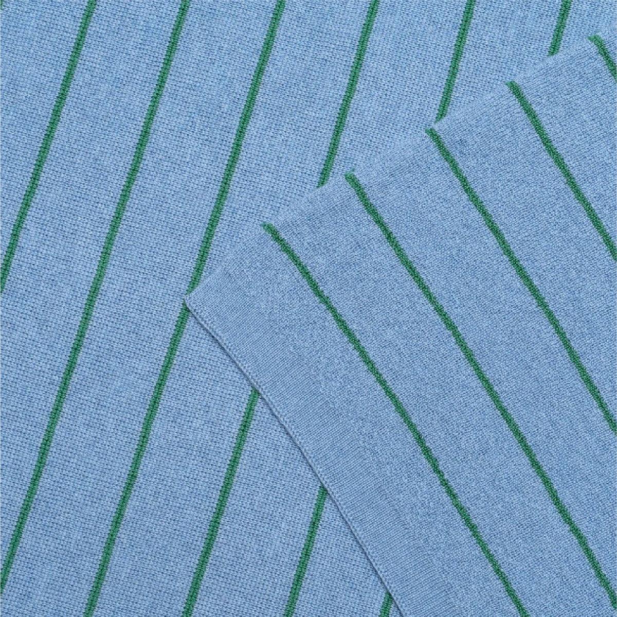 dekentje harry, light blue+grass - HVID
