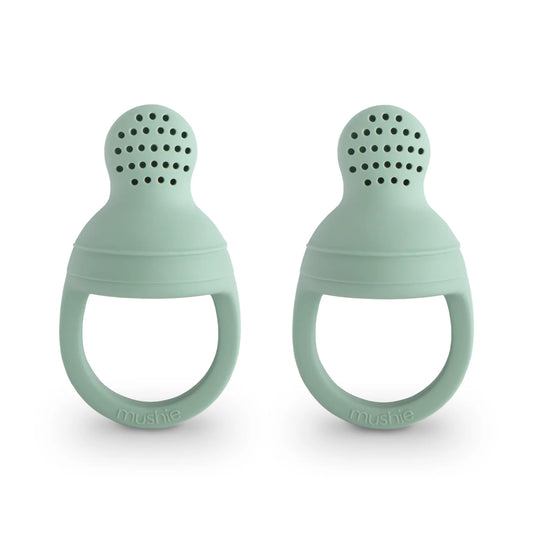 teething feeder, cambridge blue - MUSHIE