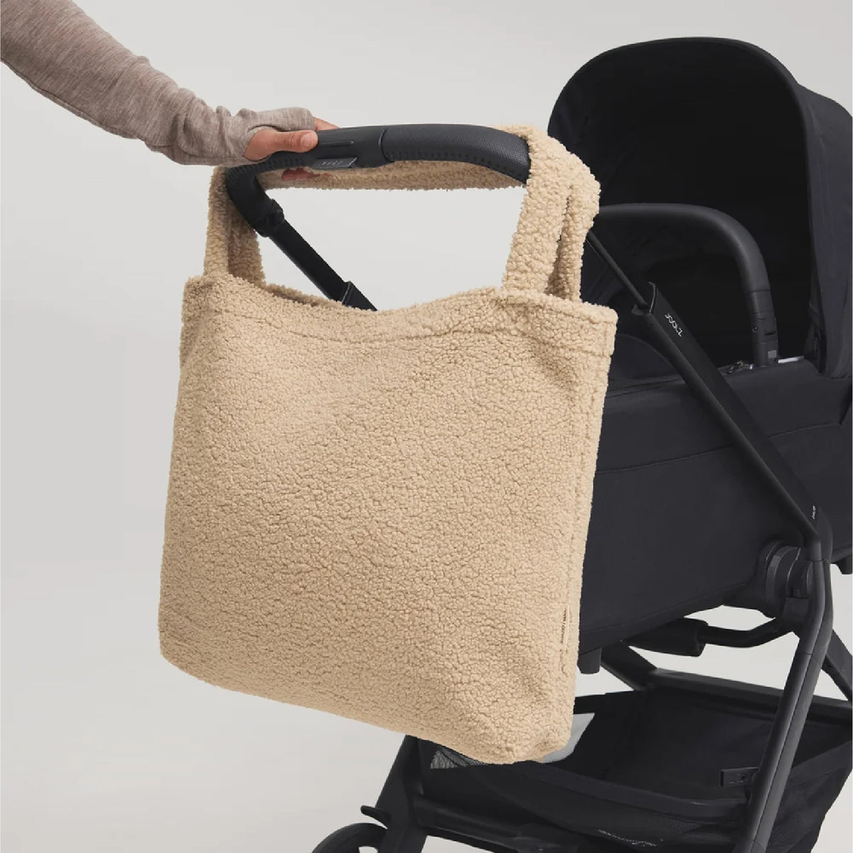 mom bag teddy, ecru - STUDIO NOOS