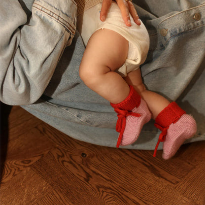 booties 0-9 mnd., cotton candy/red - HVID