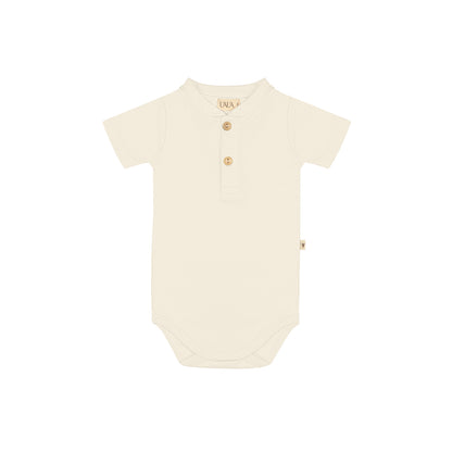 onesie korte mouw en knoopjes, crema - UAUA