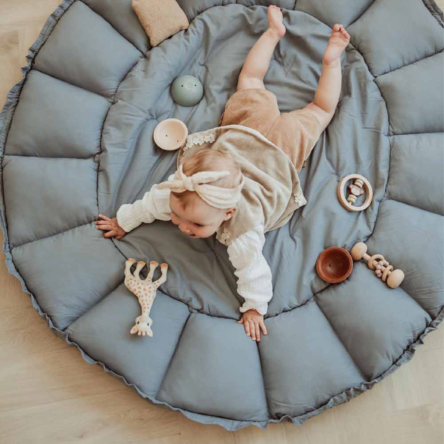 speeltapijt bloom, dusty blue - PLAY & GO