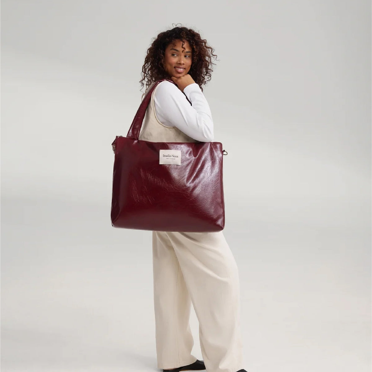 luiertas vegan leather, burgundy - STUDIO NOOS
