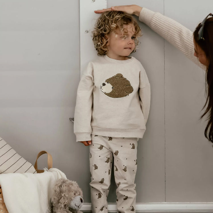 legging miley, bees and bears - THAT'S MINE