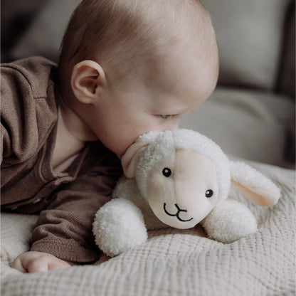 knuffel + geluid, rosie sheep beige - FLOW AMSTERDAM