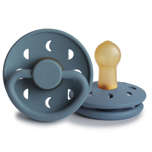 fopspeen moon latex, stone blue, 0-6 mnd. – FRIGG