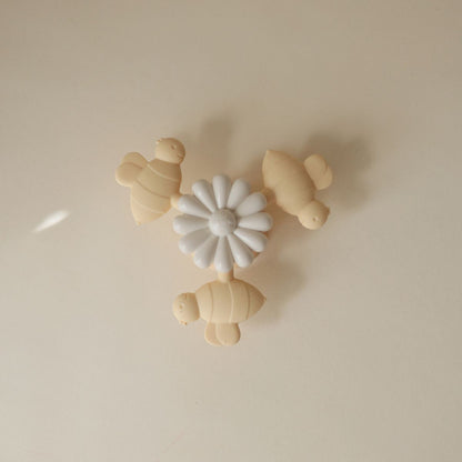 spinner, bee - MUSHIE
