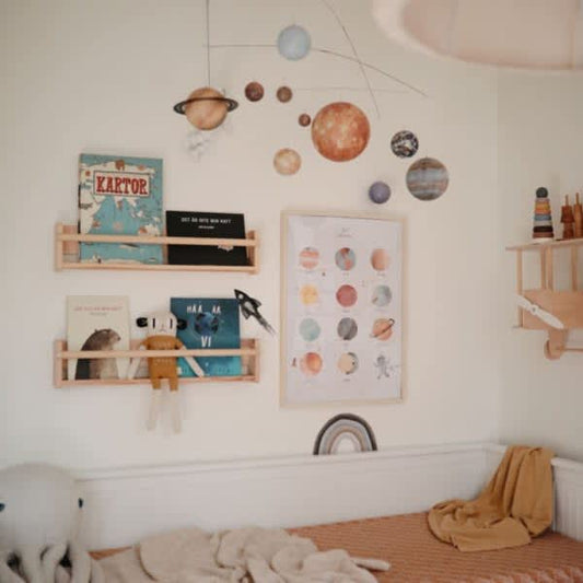 poster space L - MUSHIE
